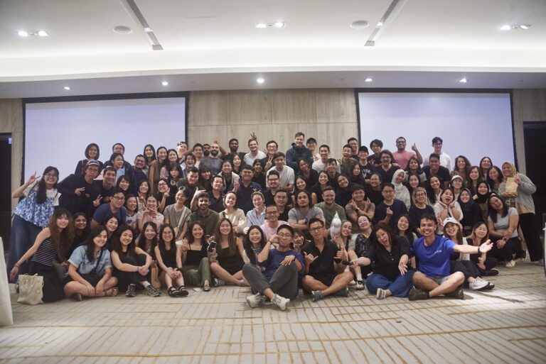 corporate meeting team group photo conference.png