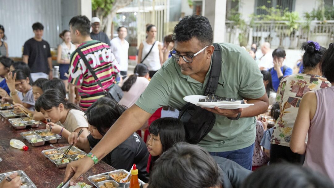 team building in ho chi minh city 1080x608.jpg