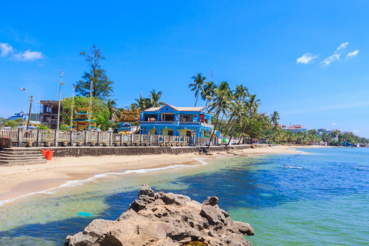 Beach Team Building Vietnam: 12 Activities That Work beach team building vietnam