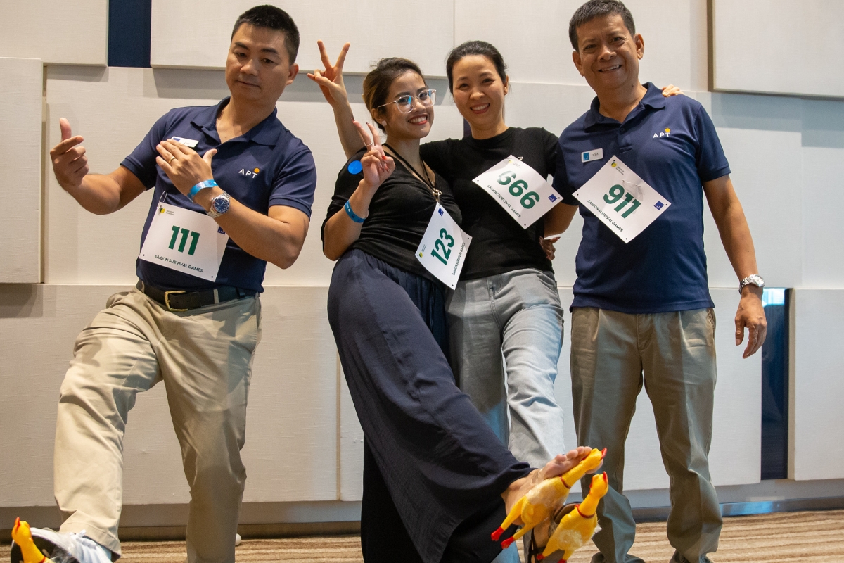 Indoor Team Building Activities: 15 That Work Why choose indoor team building activities?