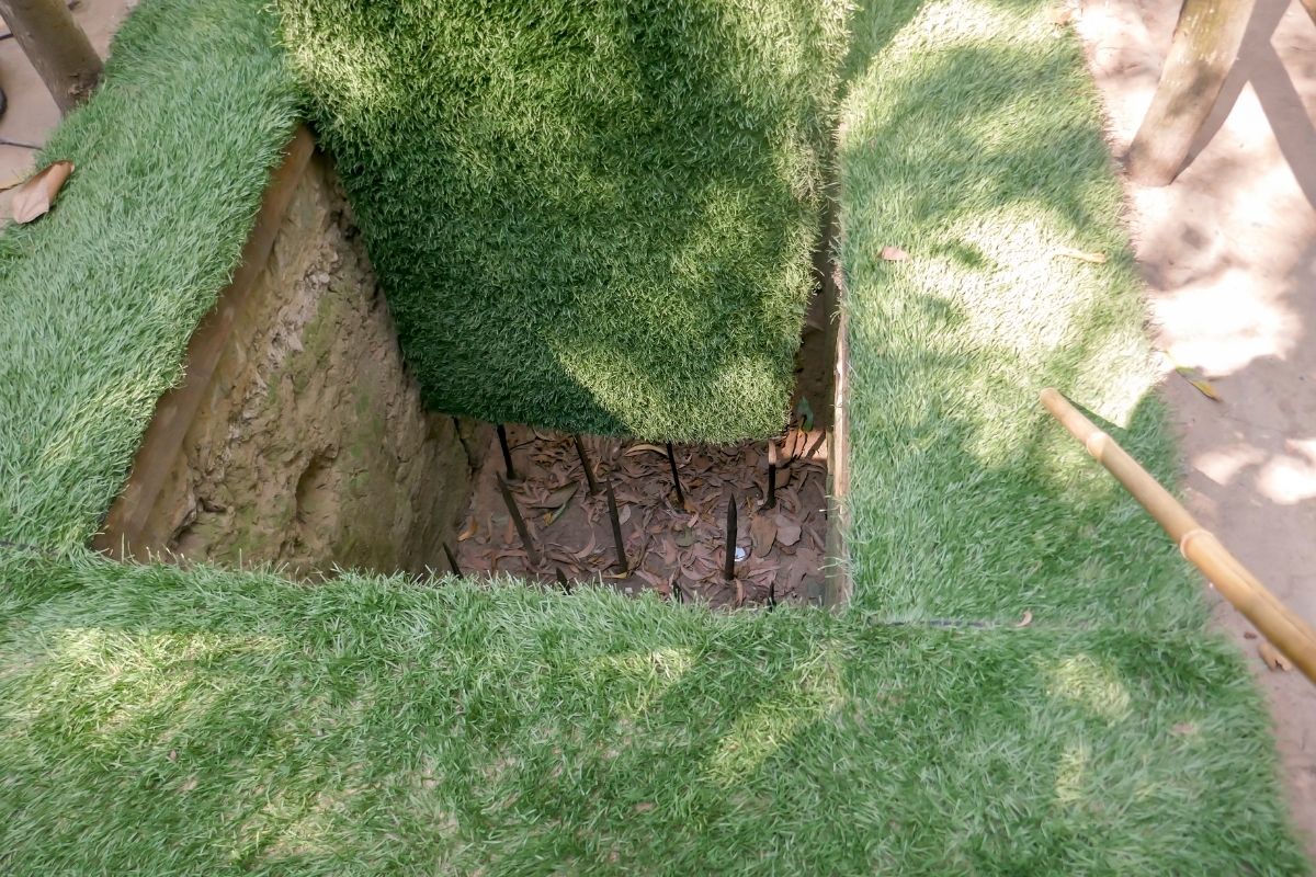 Cu Chi Tunnels Corporate Day Trips from HCMC including cu chi tunnels in a corporate programme — cu chi tunnels team building