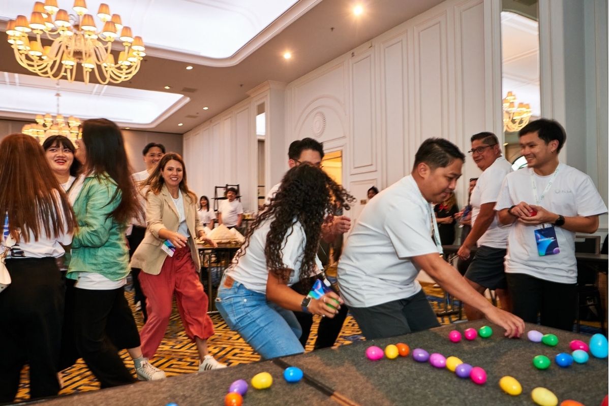 Team Building for New Employees & Onboarding makes new hire team building different — team building for new employees