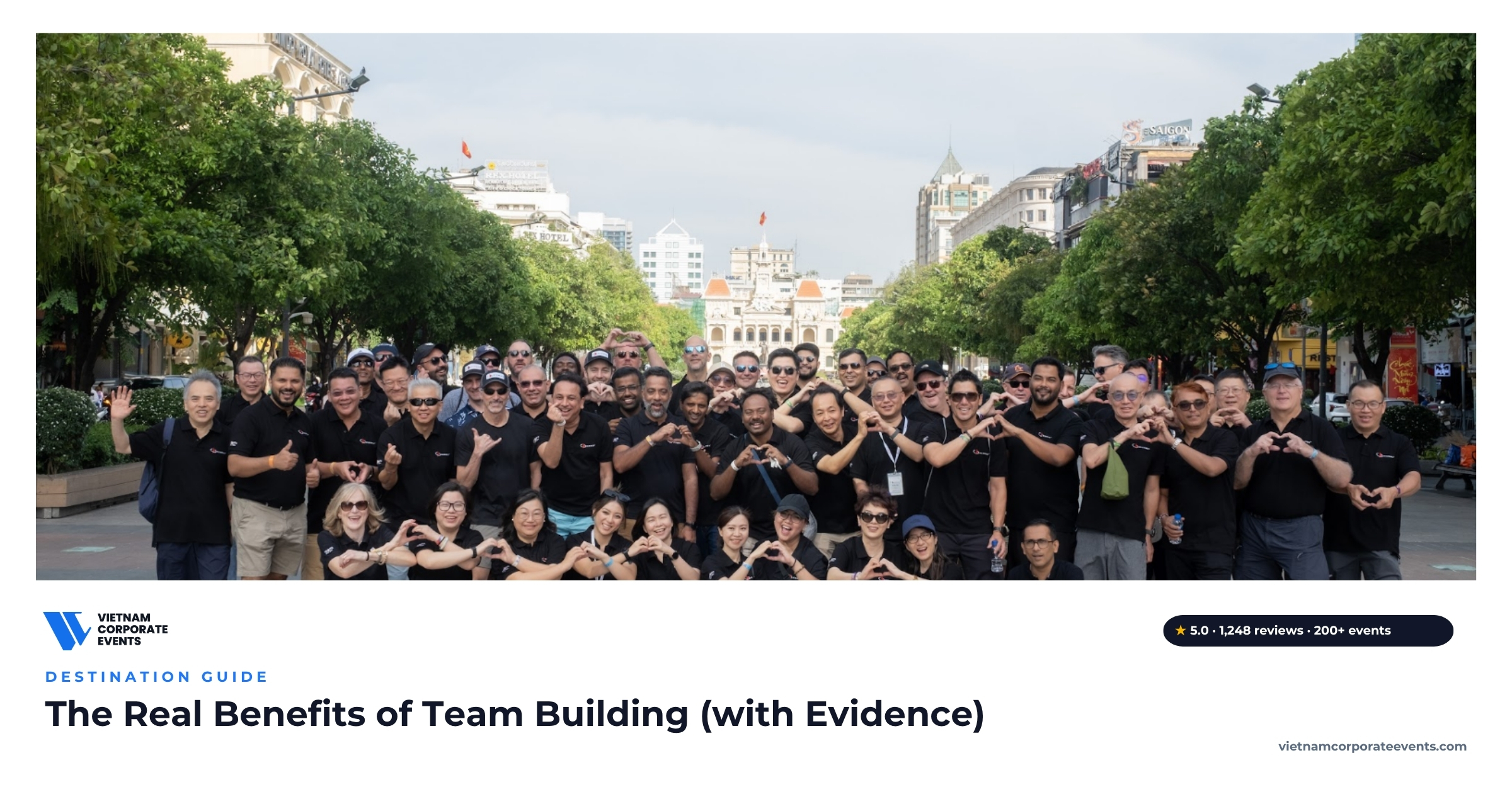 team building benefits for employees colleagues collaborating during a group activity