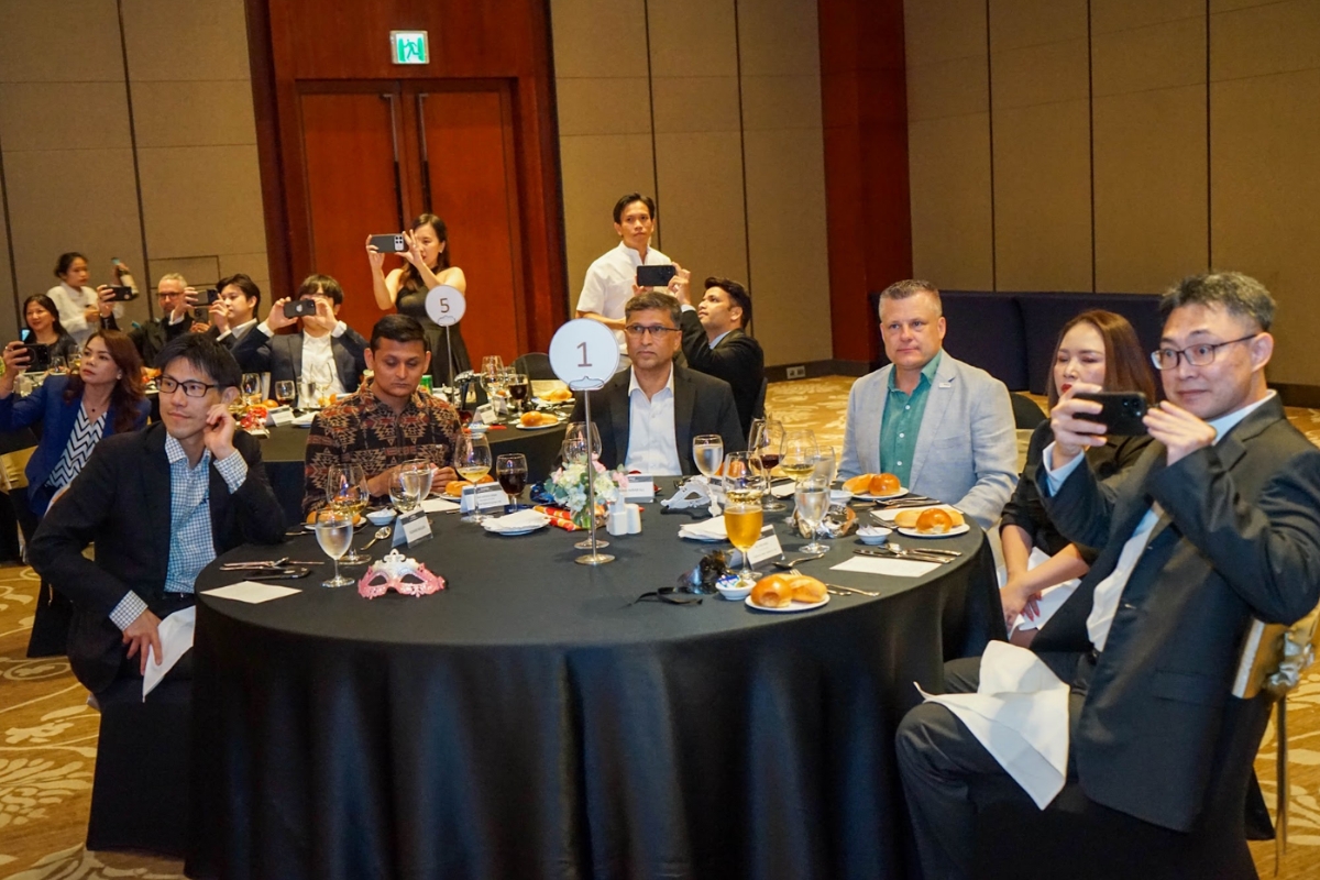 Corporate Event Catering in Vietnam should you choose plated or buffet
