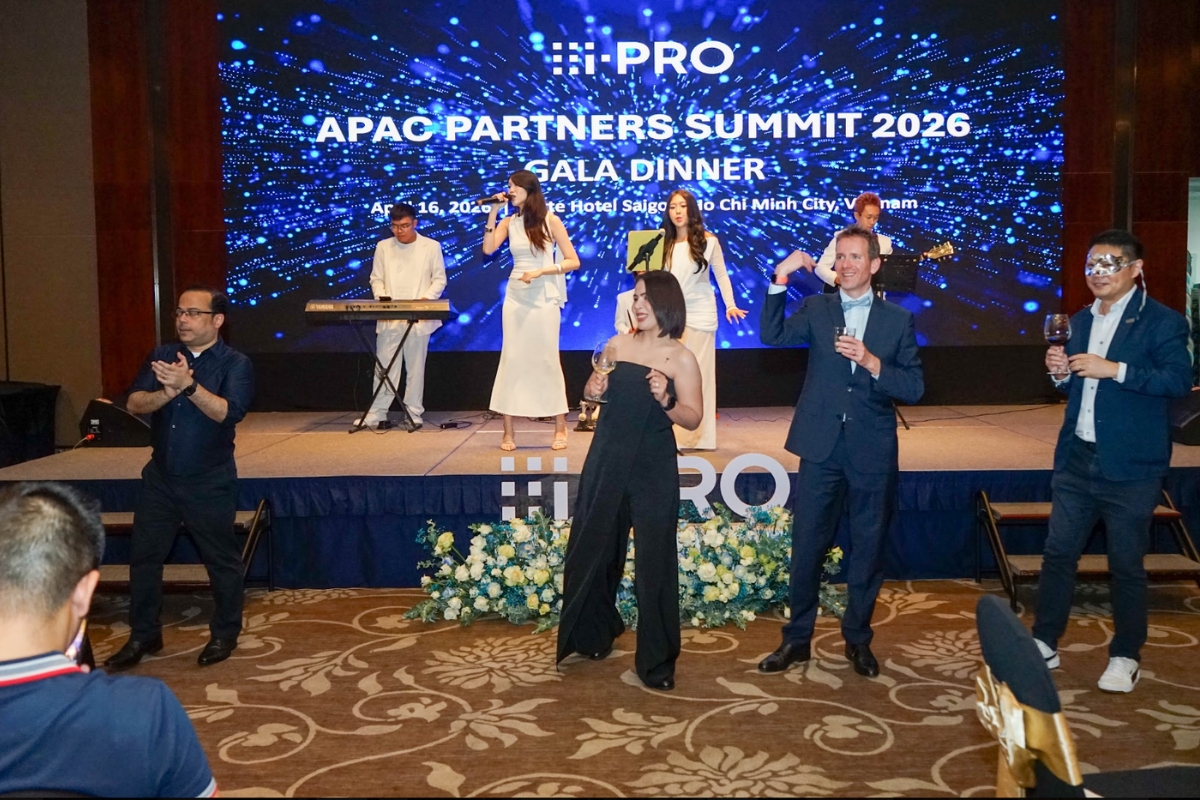 Year-End Party Entertainment: What Works what is entertainment actually for